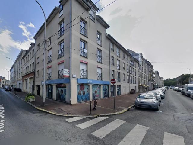 Duplex lumineux Gare à pied