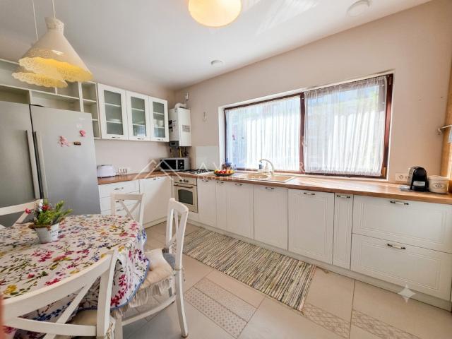 Duplex mobilat si utilat | 120 mp | 250 mp teren | zona Parcul Poligon