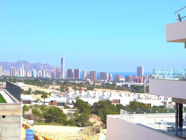 Dúplex de lujo listo para entrar a vivir con vistas al mar – Finestrat Zona de Benidorm, Costa Blanca