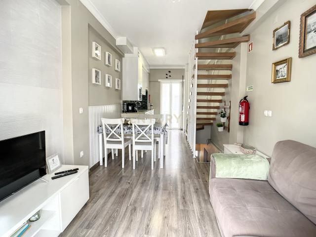 Duplex Moderno com Vista Mar em Nazaré, Leiria
