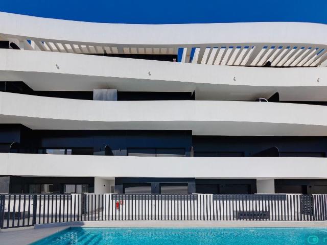 Duplex moderno con terraza en Guardamar del Segura