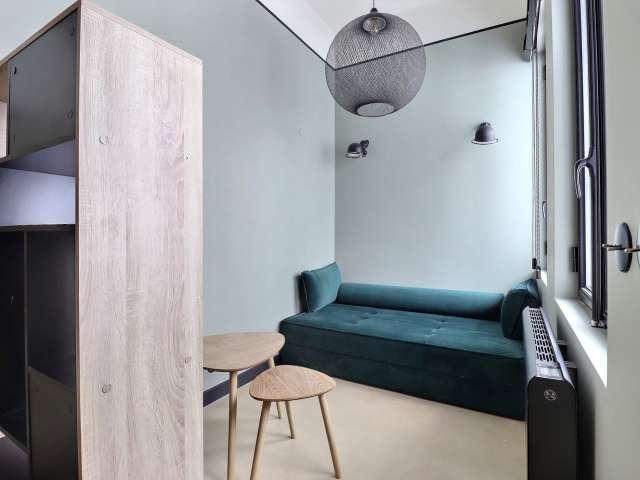 Duplex meublé à louer, 1 chambre 23 m² Saint Placide Paris