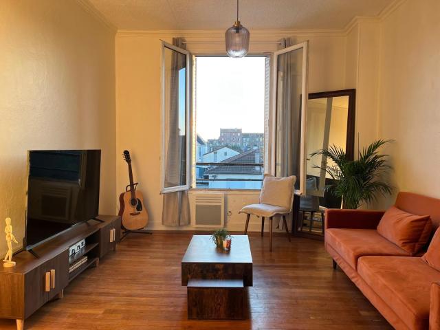 Duplex meublé secteur chanzy