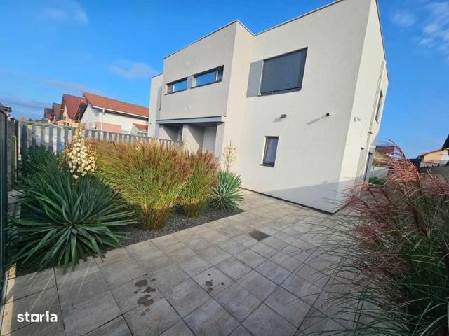 Duplex nou si modern de inchiriat