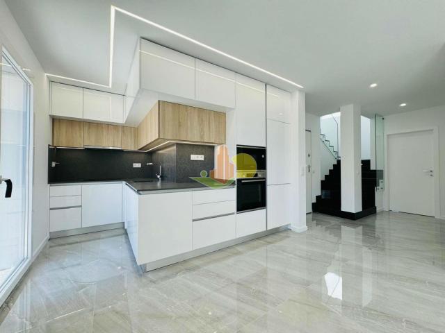 Duplex Novo Junto á Marginal 121m² Buarcos