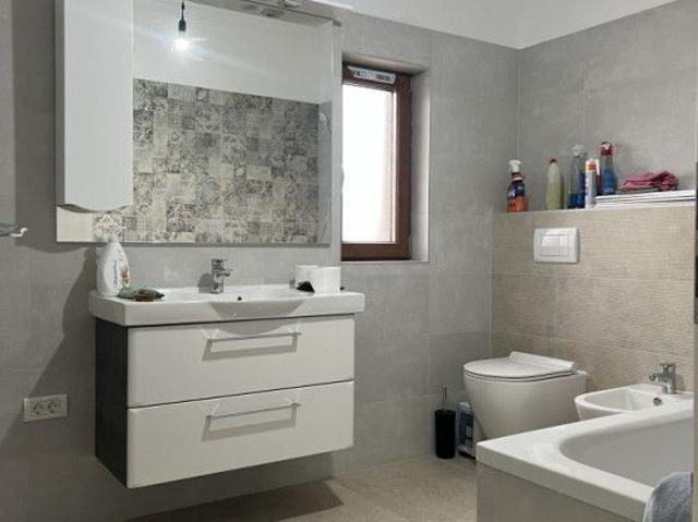 Duplex, Sacalaz, 290mp teren, 125mp utili, 9km centru Timisoara