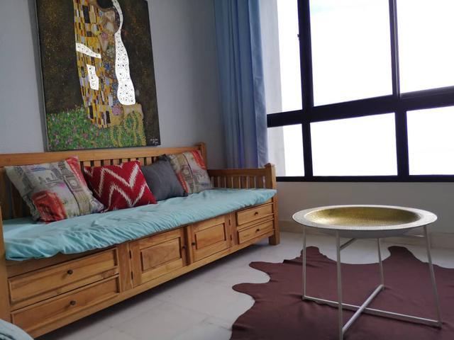 DUPLEX seaview mar vista furnished ready to move in HK