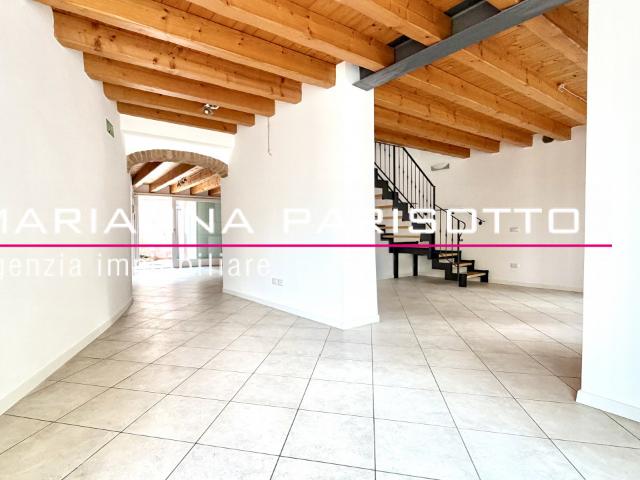 Duplex Semiarredato con Ingresso Indipendente in Margnan a Bassano del Grappa