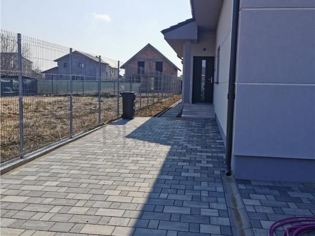 Duplex spatios zona buna mobilat terasa generoasa