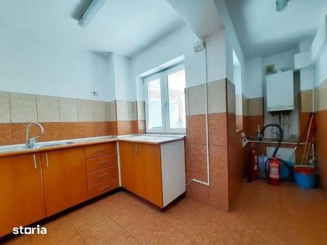 Duplex / Stefan cel Mare / Birou / Locuinta / Clinica / 4 Camere