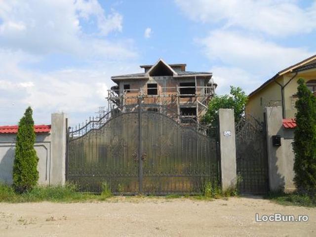 Duplex Superb langa Satul de Vacanta