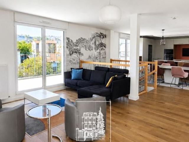 Duplex • Suresnes