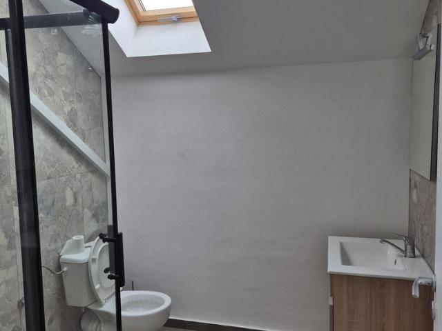 Duplex P+M de închiriat | 70 mp utili | Curte 200 mp | Complet mobilat