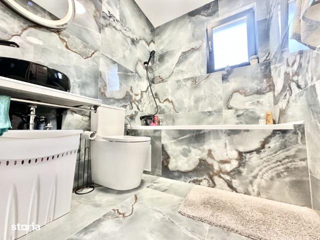 Duplex cu 3 camere Teren 414 mp Curte amenajata Mosnita
