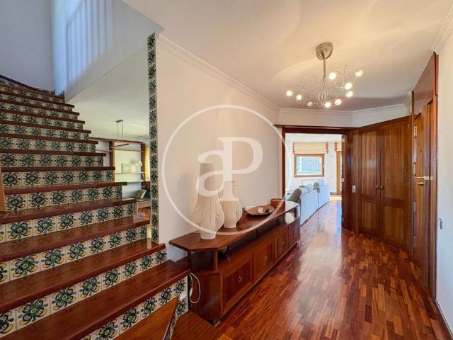 Duplex penthouse for rent in Son Armadams