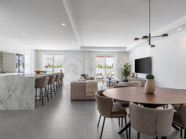 Duplex Penthouse in Aloha Royal, Nueva Andalucia