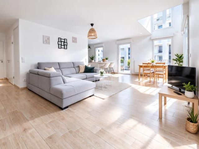 DUPLEX PREMIUM – ESSEC 81m2 10 MIN ECOLES