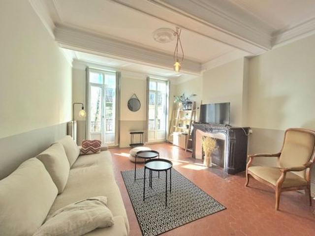 Duplex rare 116 m²  Au cur de Béziers, proche Allées Paul Riquet