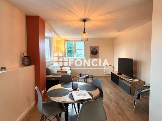 Duplex rénové avec goût