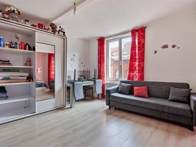 Duplex rénové à proximité de Tour & Taxis