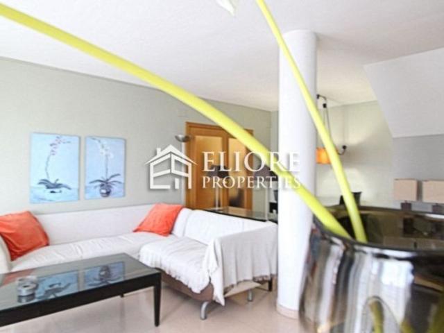 Duplex with 2 terraces and sea views in Diagonal Mar