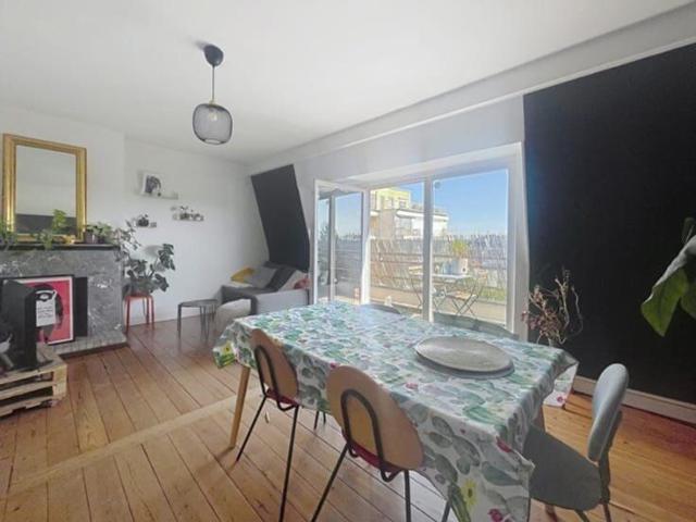 Duplex with a terrace ±98m²