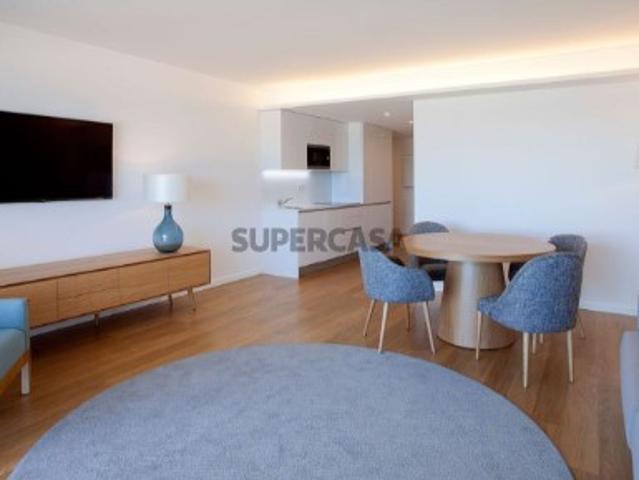 Duplex T0 em Sesimbra