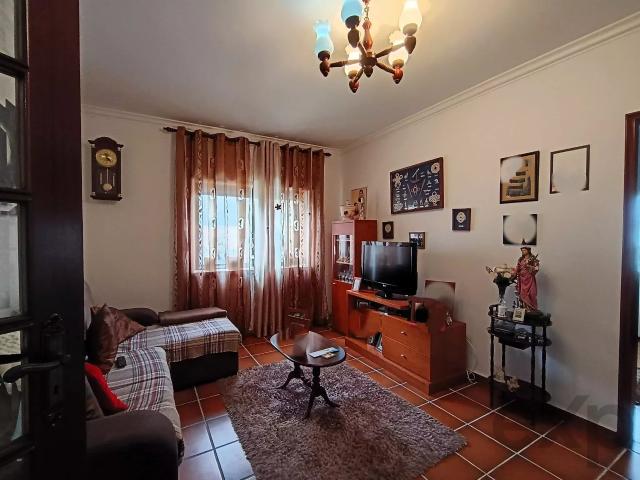Duplex T1+2 de rés do chão, em Peniche