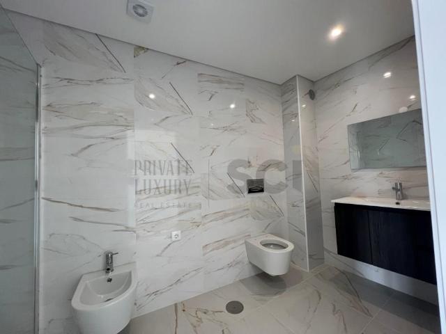 Duplex T2+1 Quinta da Fábrica c/garagem e varandas 83m² Corroios