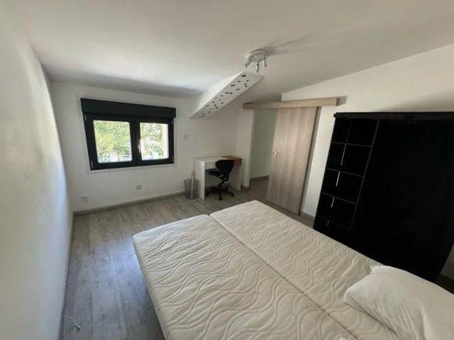 Duplex T2 45m² meublé bail 10 mois renouvelable