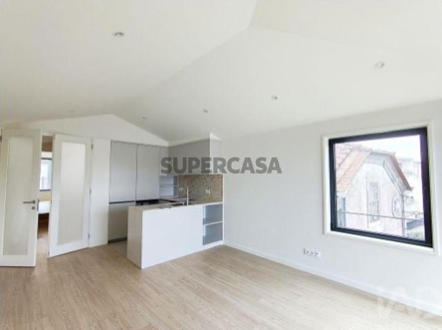 Duplex T2 em Lordelo do Ouro e Massarelos de 93,9 m²