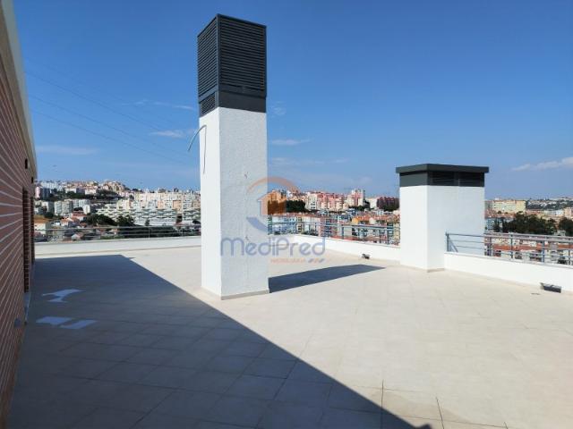 Duplex T3+1 NOVO com TERRAÇO de 128m2 | Colinas do Cruzeiro