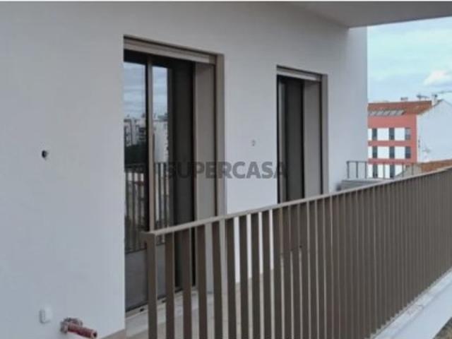 Duplex T3+1 Novo Montijo