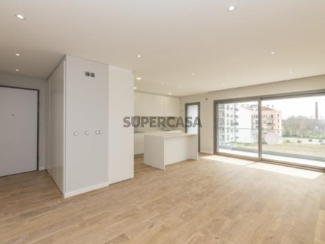 Duplex T3 +1 em construção Montijo