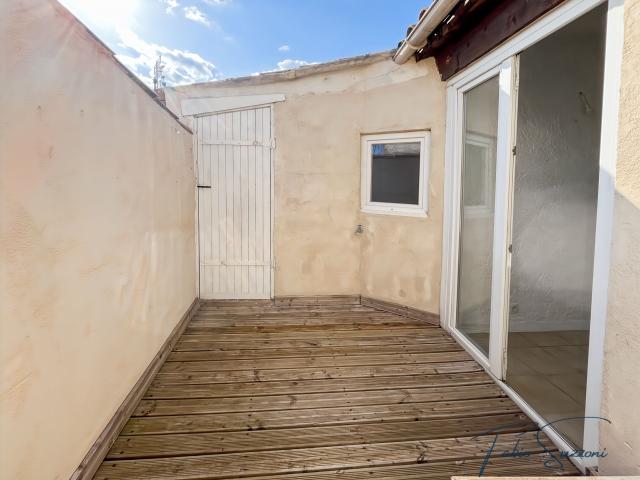 Duplex T3 Centre Garéoult Terrasse privative Petite copropriété