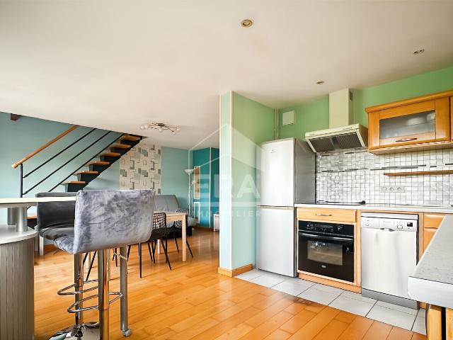 Duplex T3 à Louer avec place de parking privative