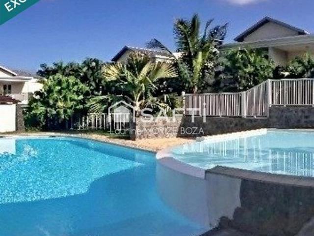 Duplex T3 dans résidence avec piscine et parking