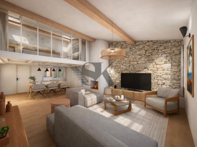 Duplex T3 de 96m2 à rénover 13600 La Ciotat