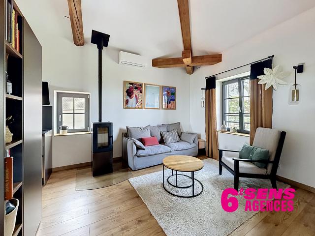 Duplex T3 de charme entièrement rénové dans un ancien monastère