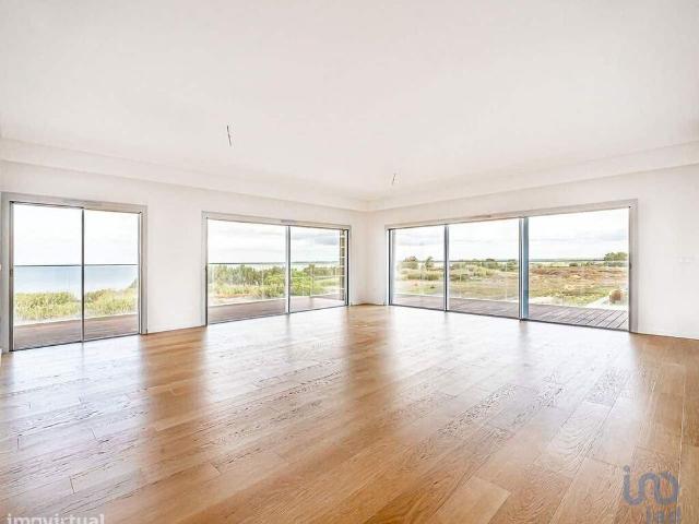 Duplex T3 em Alcochete de 214,00 m2