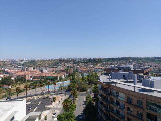 Duplex T3 em Odivelas