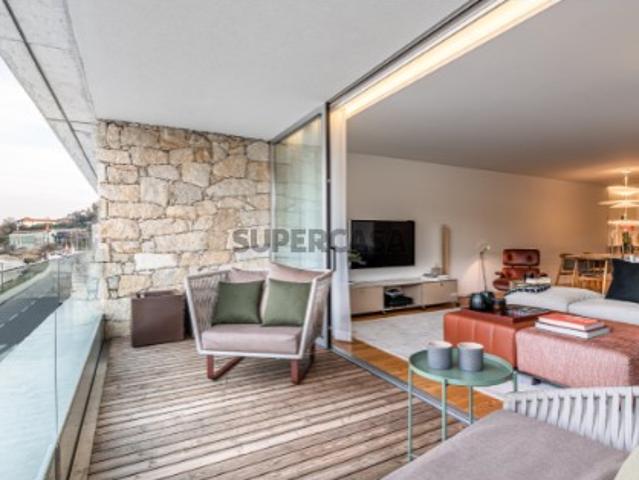 Duplex T3 em Santa Marinha e São Pedro da Afurada