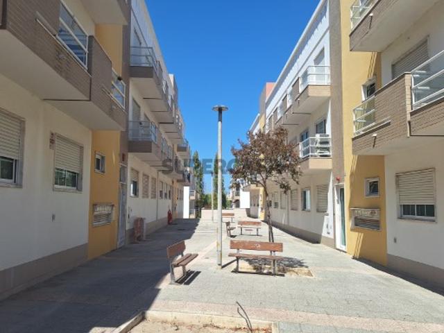 Apartamento Duplex T3 em Palhais Barreiro