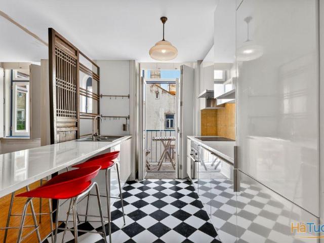 Duplex T3 Exclusivo com Vistas Icónicas sobre Lisboa ? Rua do Paraíso | 26074075855