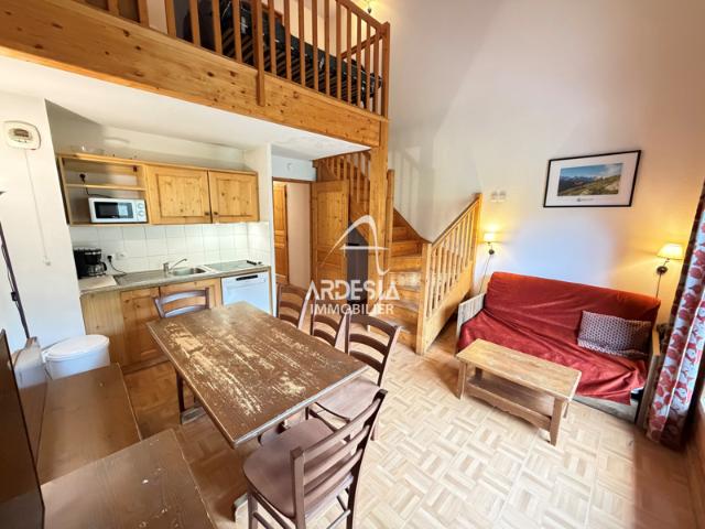 Duplex T3 sous bail commercial Station de Saint Sorlin d'A