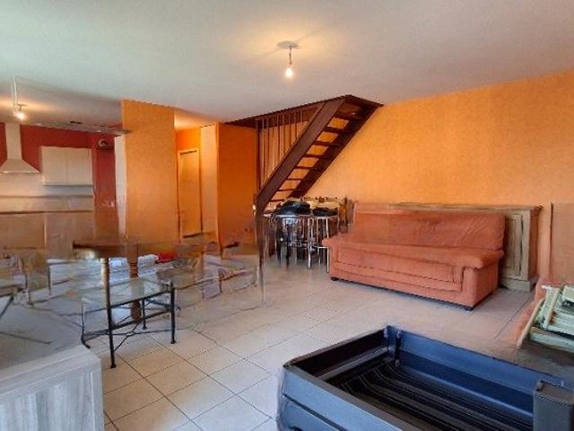 DUPLEX T4 80M2 ONET LE CHÂTEAU