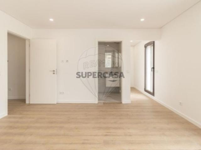 Duplex T5 em Montijo e Afonsoeiro