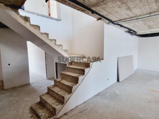 Duplex T5 em Montijo e Afonsoeiro