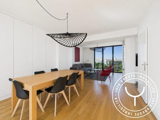 DUPLEX T5 MEUBLE BALCONS ET TERRASSE