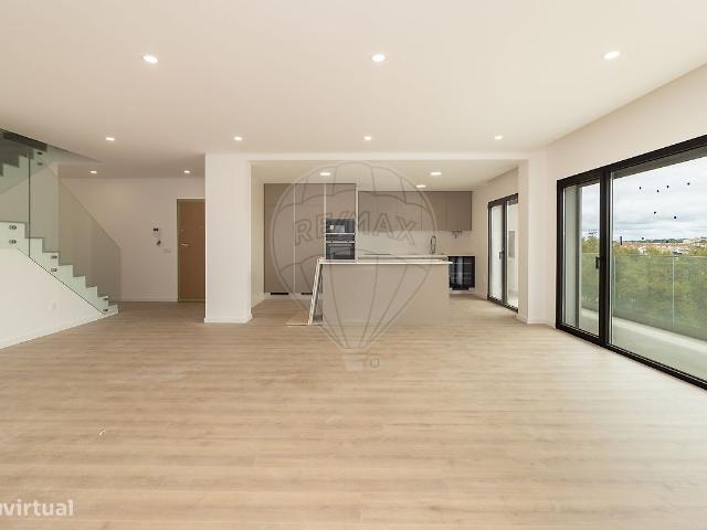 Duplex T5 para venda